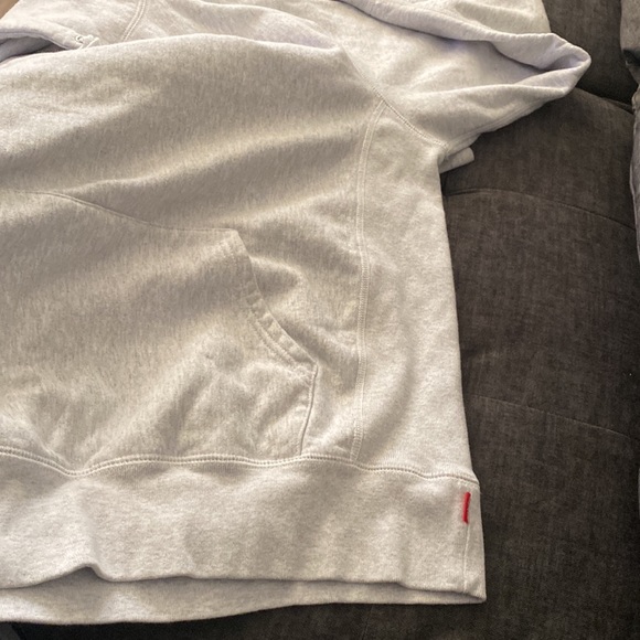 Supreme Hoodie - Picture 5 of 6